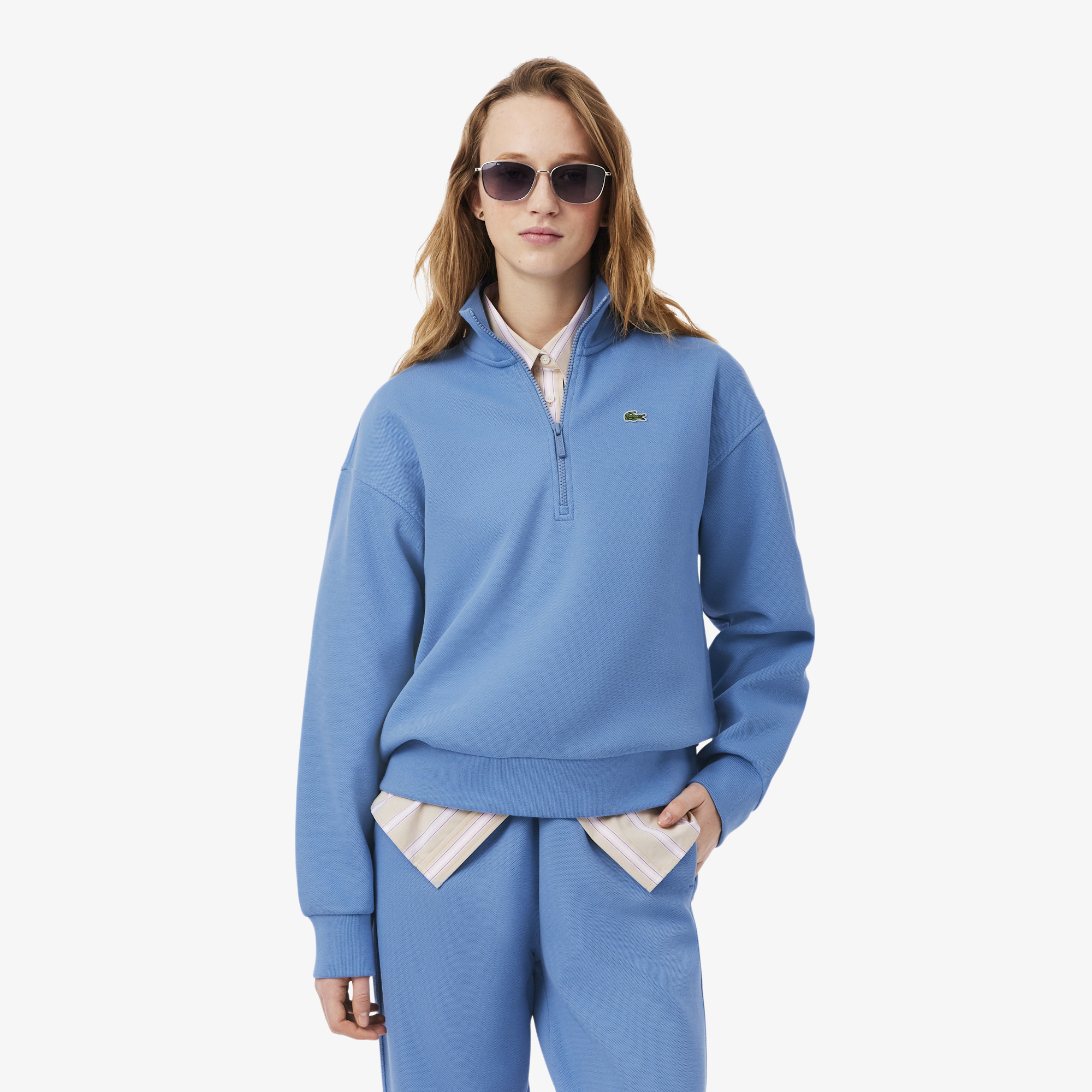 Женский свитшот Lacoste свободного кроя, Голубой
Женский свитшот Lacoste свободного кроя, Голубой