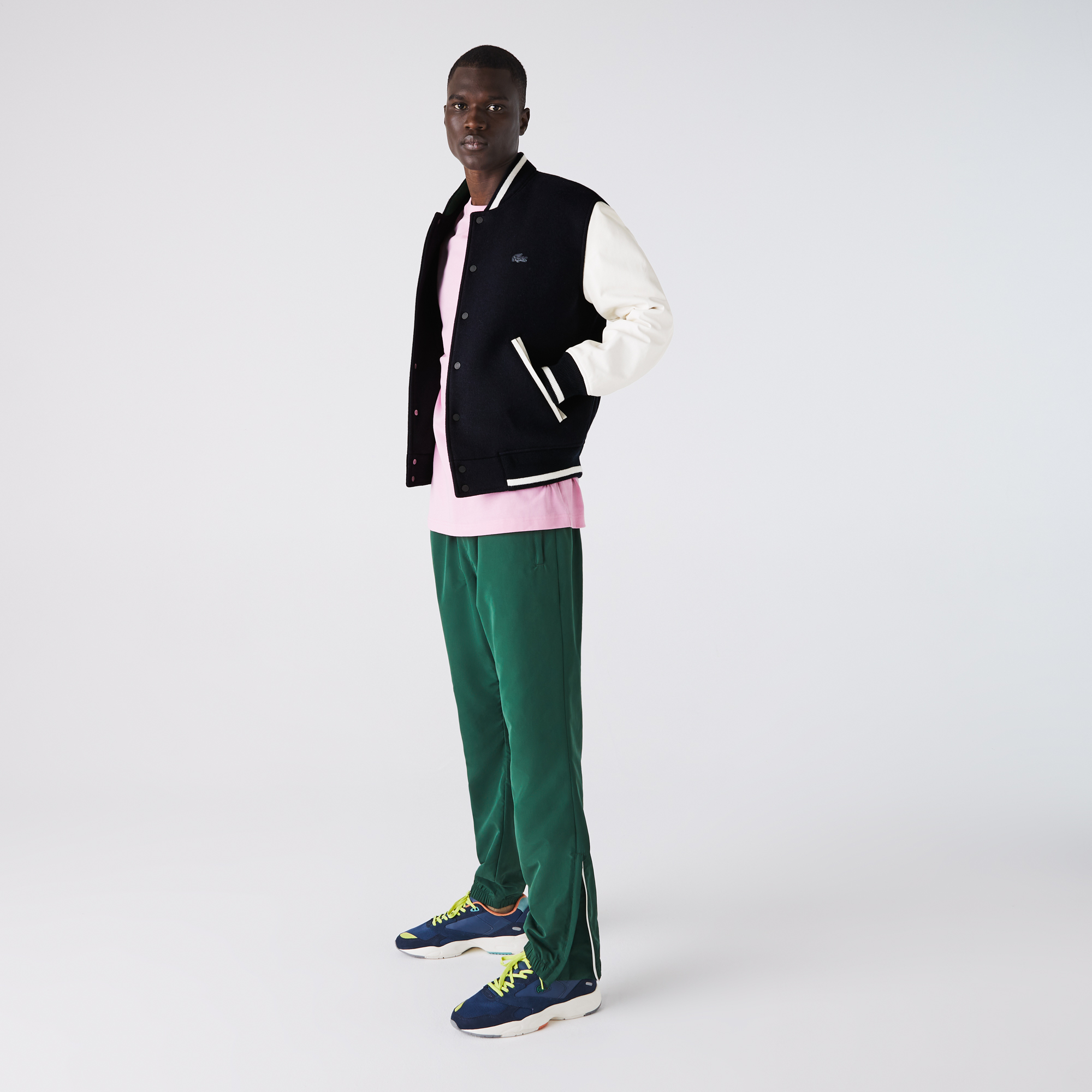 Мужская куртка-бомбер Lacoste из шерсти, Чёрный
Мужская куртка-бомбер Lacoste из шерсти, Чёрный