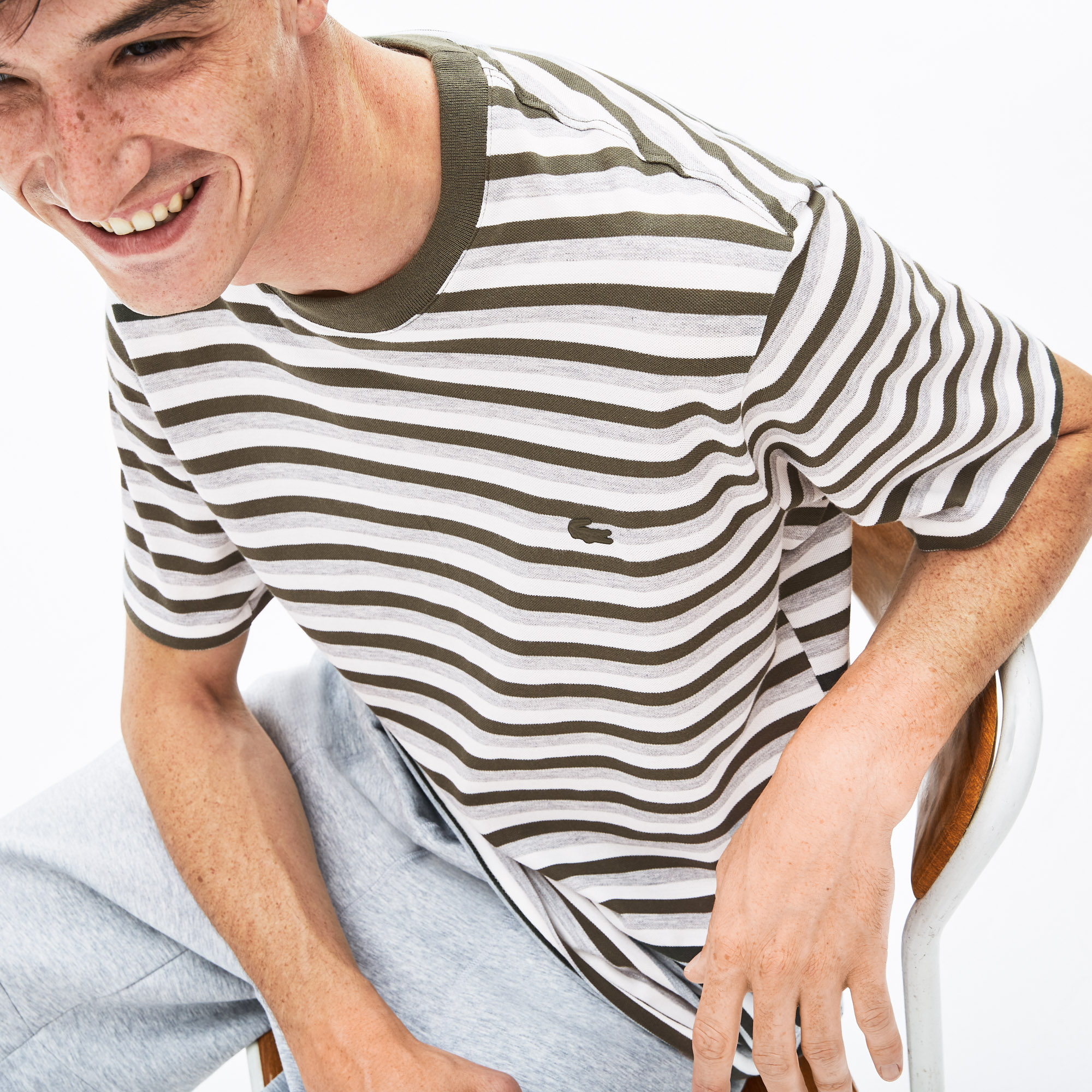 фото Футболка lacoste