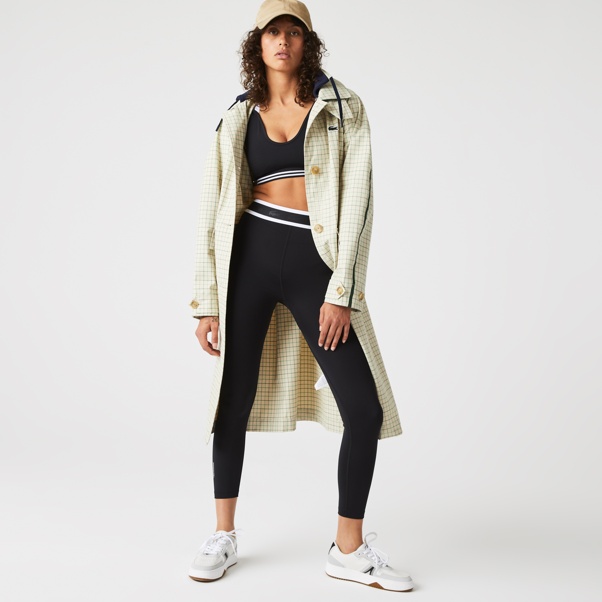 фото Спортивные штаны lacoste