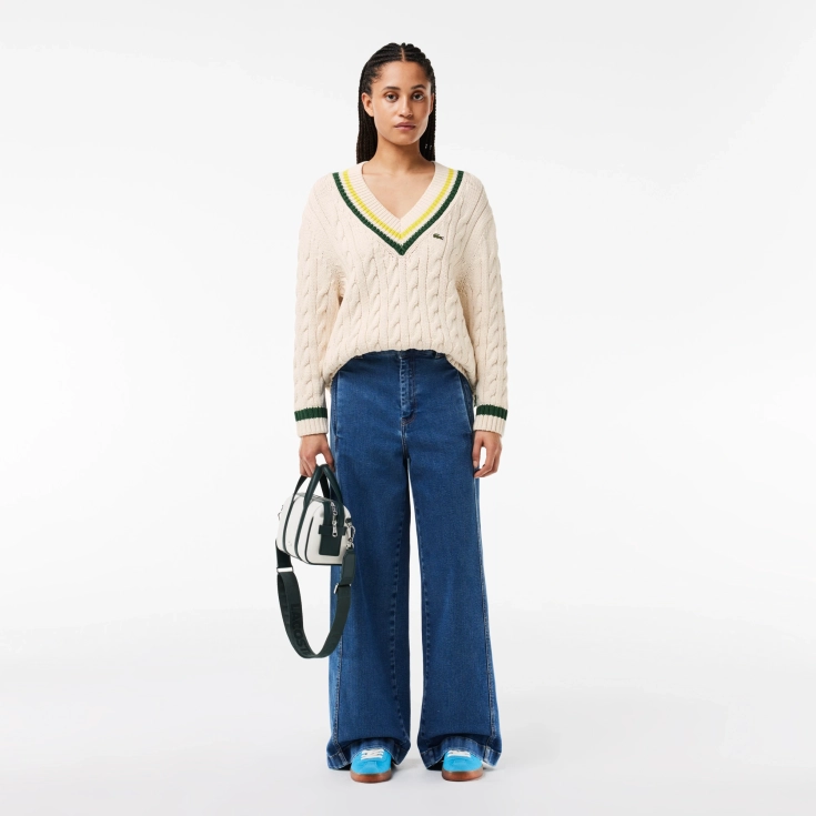 Женский вязаный свитер Lacoste c V-образным вырезом Женский вязаный свитер Lacoste c V-образным вырезом