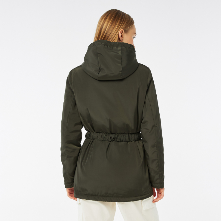 Женская куртка Lacoste с поясом Женская куртка Lacoste с поясом