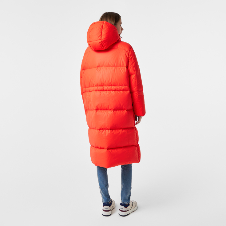 Женский длинный пуховик Lacoste Oversized с регулируемой талией Женский длинный пуховик Lacoste Oversized с регулируемой талией