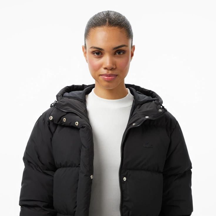 Женская парка Lacoste с капюшоном Женская парка Lacoste с капюшоном