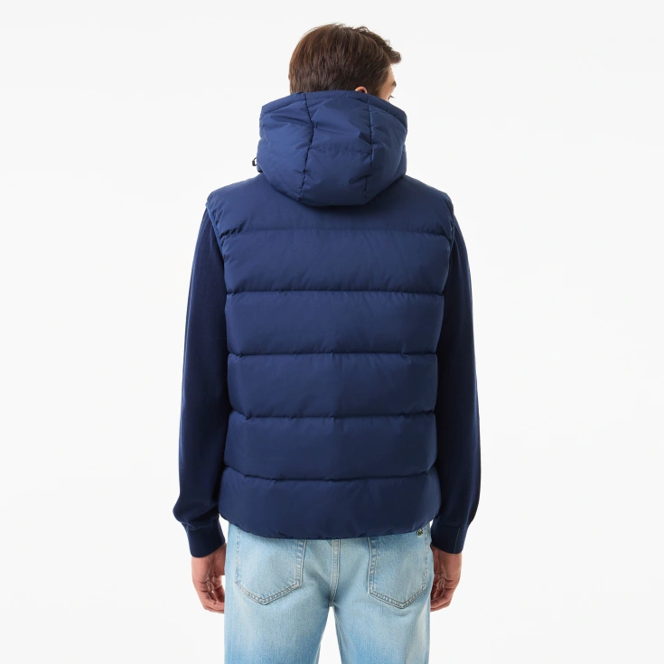 Мужской утеплённый жилет Lacoste с капюшоном Мужской утеплённый жилет Lacoste с капюшоном