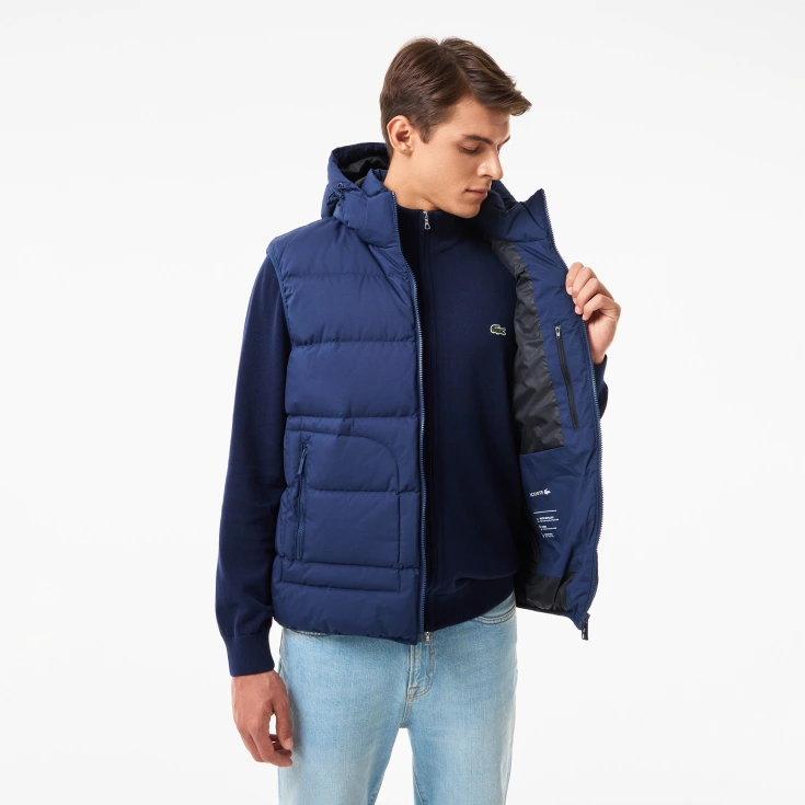 Мужской утеплённый жилет Lacoste с капюшоном Мужской утеплённый жилет Lacoste с капюшоном