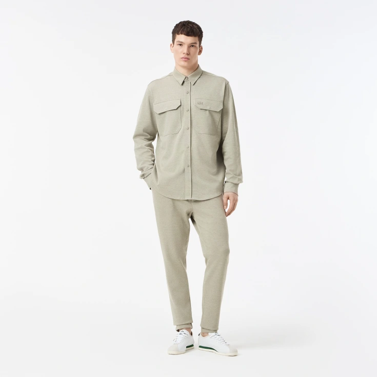 Мужская рубашка Lacoste на кнопках с большими нагрудными карманами Мужская рубашка Lacoste на кнопках с большими нагрудными карманами