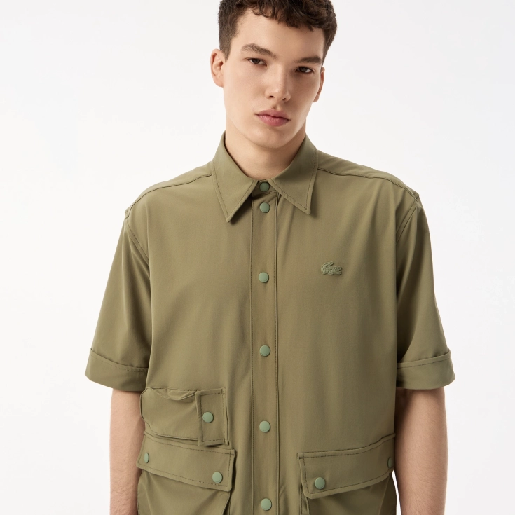 Мужская рубашка Lacoste с коротким рукавом и тремя карманами Мужская рубашка Lacoste с коротким рукавом и тремя карманами