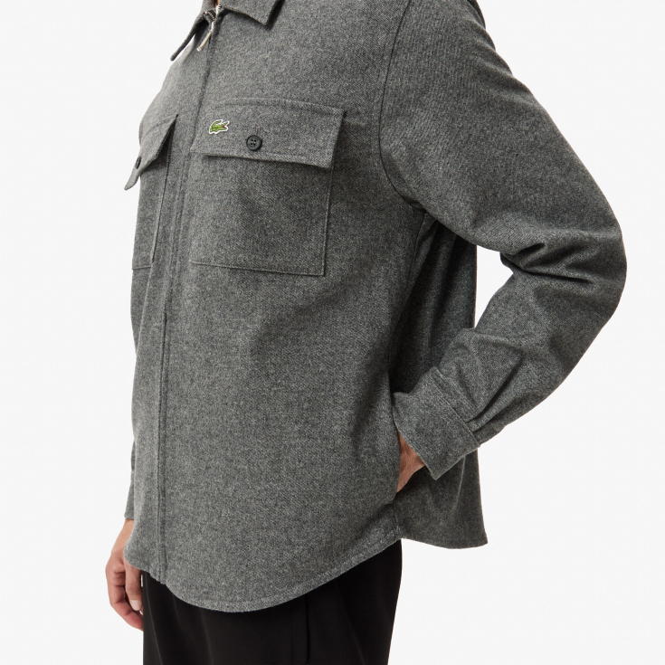 Мужская рубашка Lacoste с нагрудными карманами Мужская рубашка Lacoste с нагрудными карманами