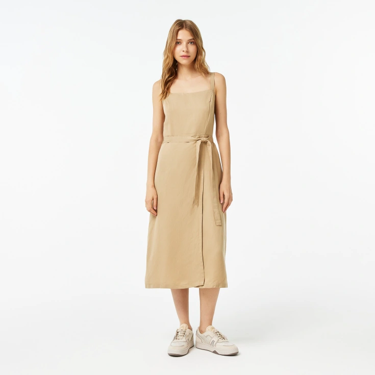 Женское платье Lacoste прямой посадки Женское платье Lacoste прямой посадки