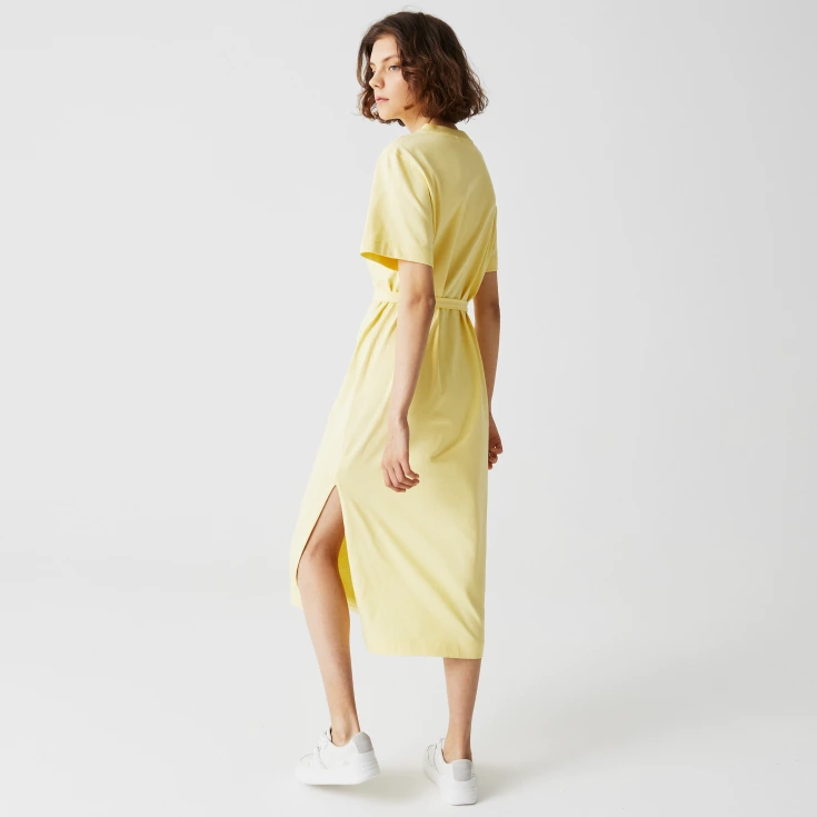 Женское платье Lacoste с поясом Женское платье Lacoste с поясом