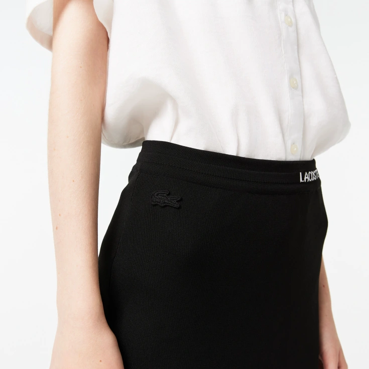 Женская юбка Lacoste с эластичным поясом Женская юбка Lacoste с эластичным поясом