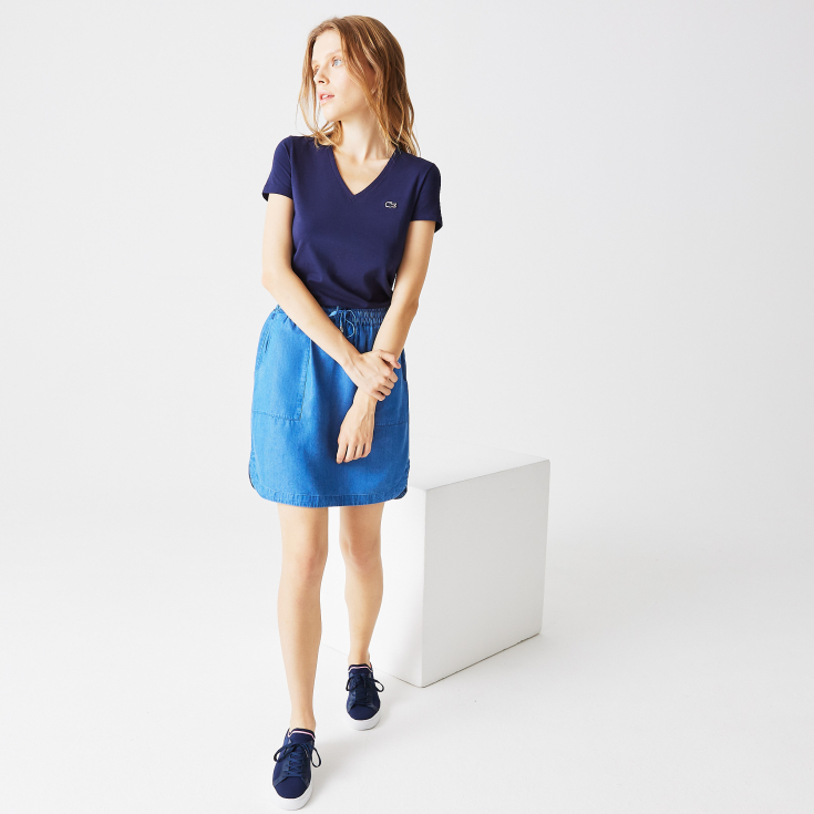 Женская Футболка Lacoste Slim Fit с v-образным вырезом Женская Футболка Lacoste Slim Fit с v-образным вырезом