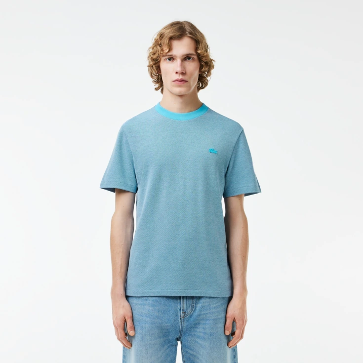Мужская Футболка Lacoste Caviar Piqué с контрастным вырезом Мужская Футболка Lacoste Caviar Piqué с контрастным вырезом