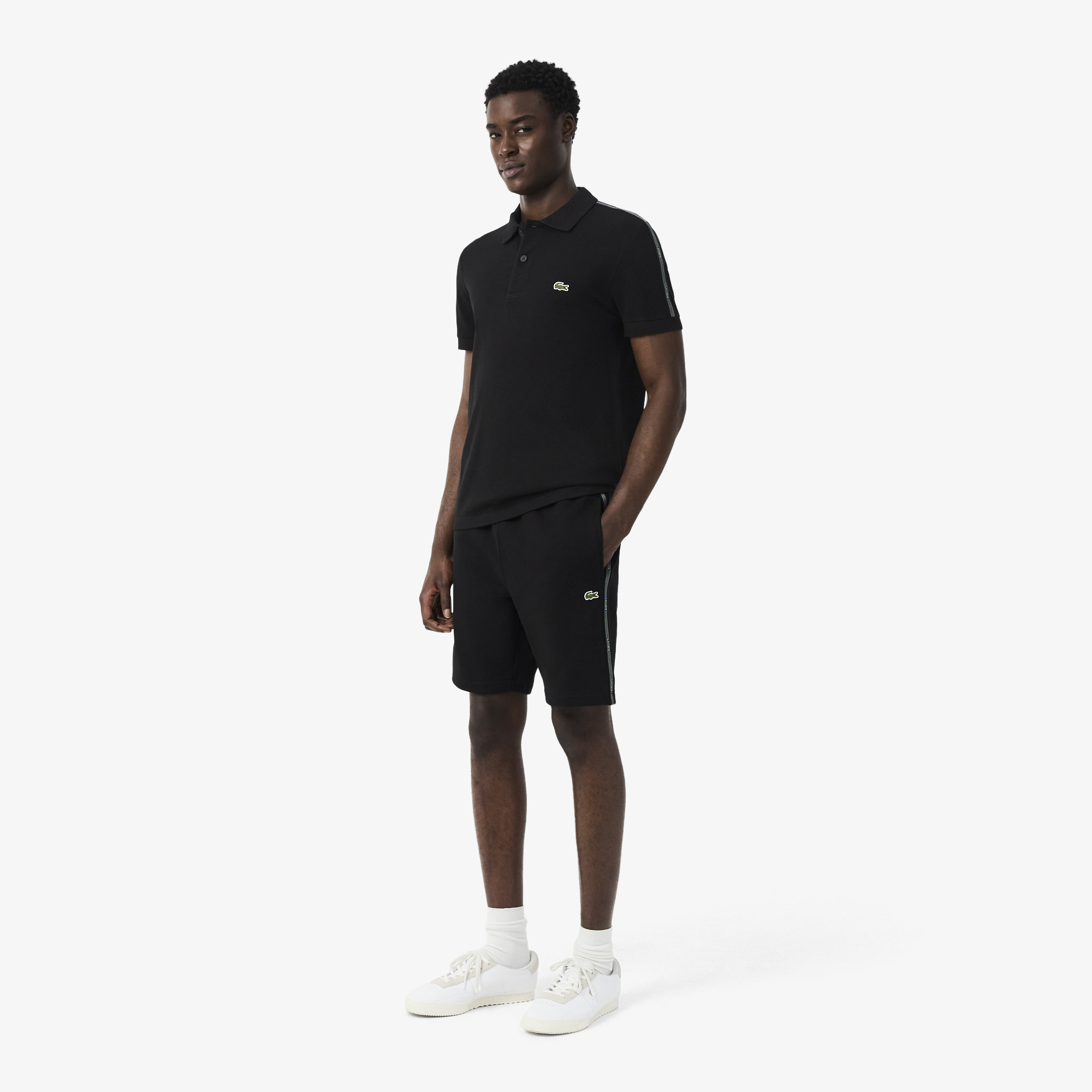

Мужские шорты Lacoste TAPE, Чёрный
