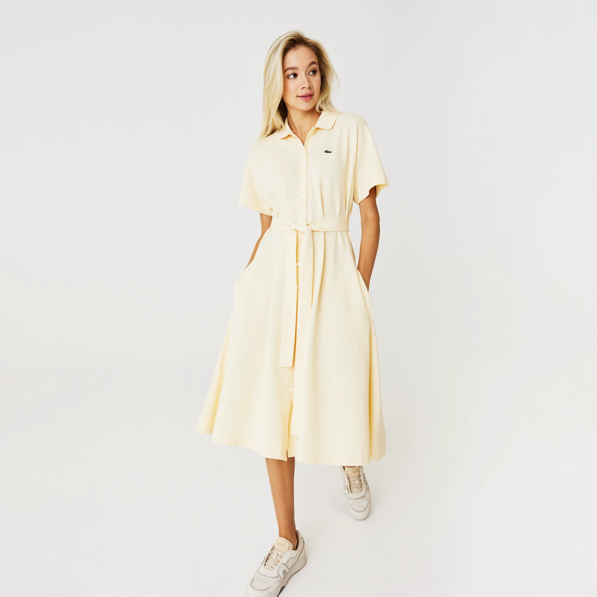 

Женское платье Lacoste с поясом, Жёлтый