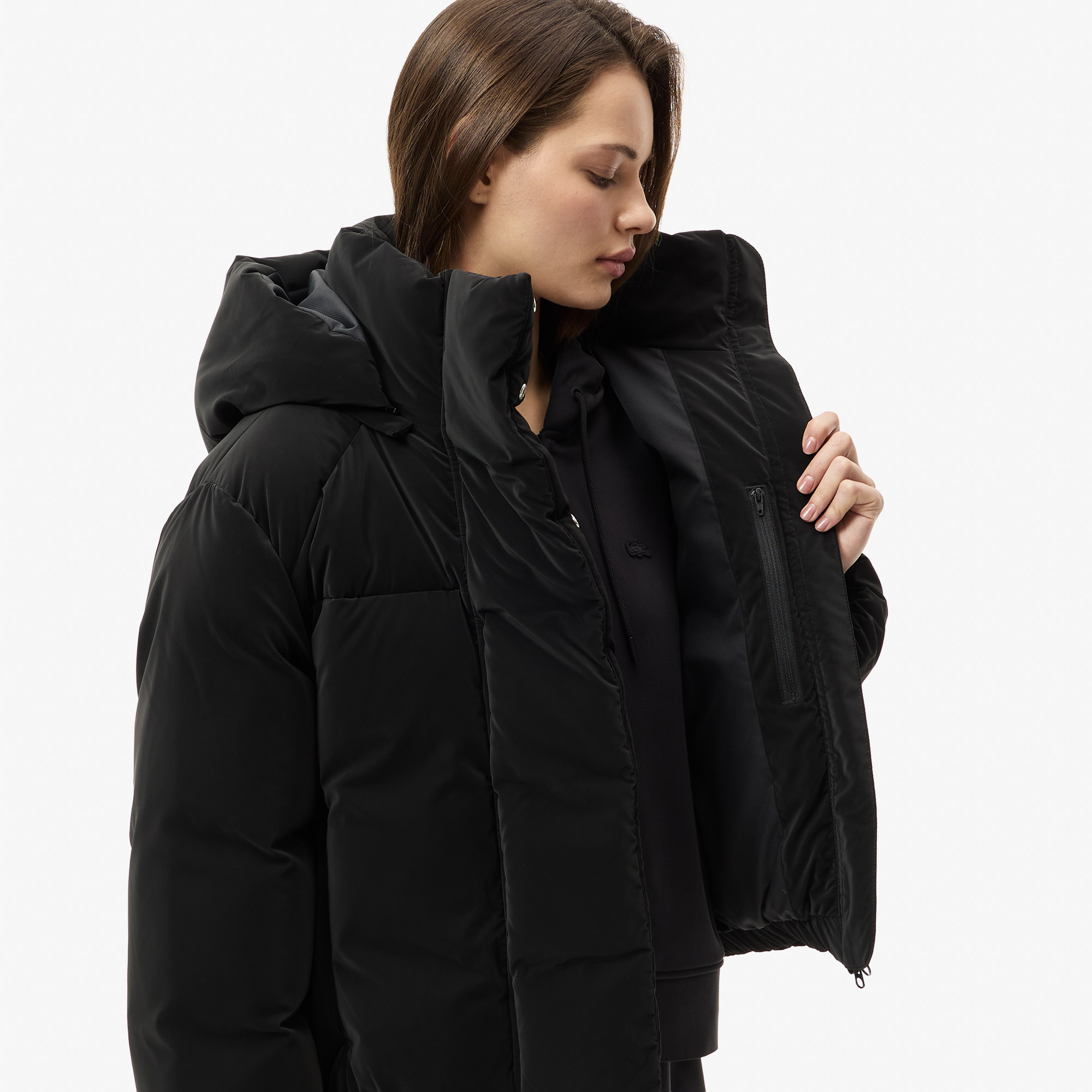 Женская укороченная куртка Lacoste с капюшоном BF2607 чёрный  Фото 4