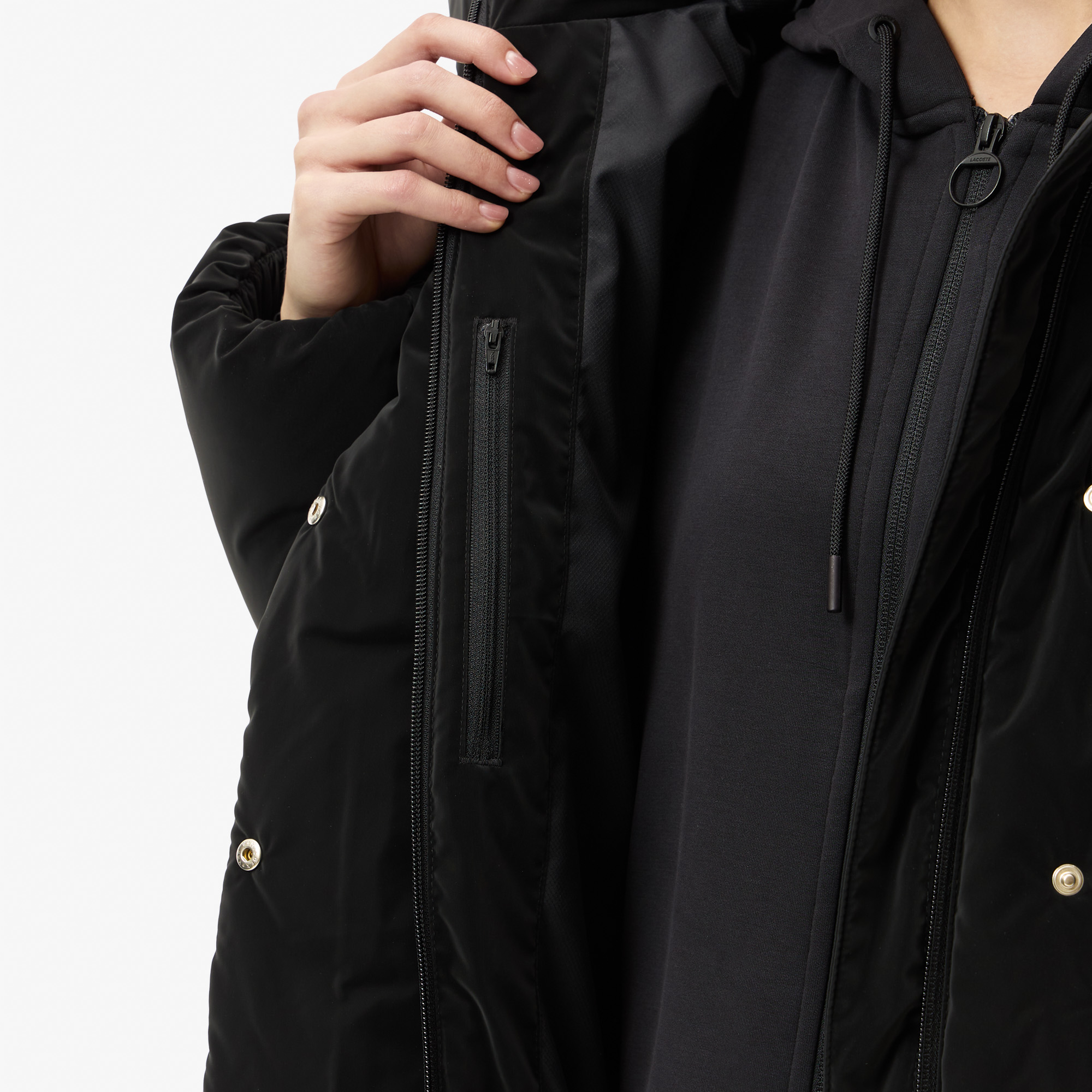 Женская укороченная куртка Lacoste с капюшоном BF2607 чёрный  Фото 5