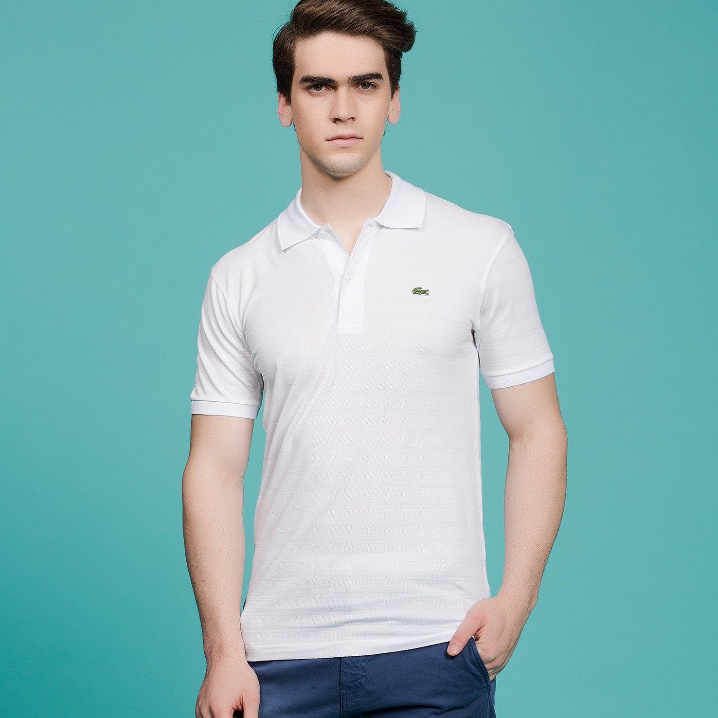 Футболка лакост белая. Лакоста поло мужская белая. Футболка лакост белая. Футболка лакост мужская. Футболка lacoste мужская белая.