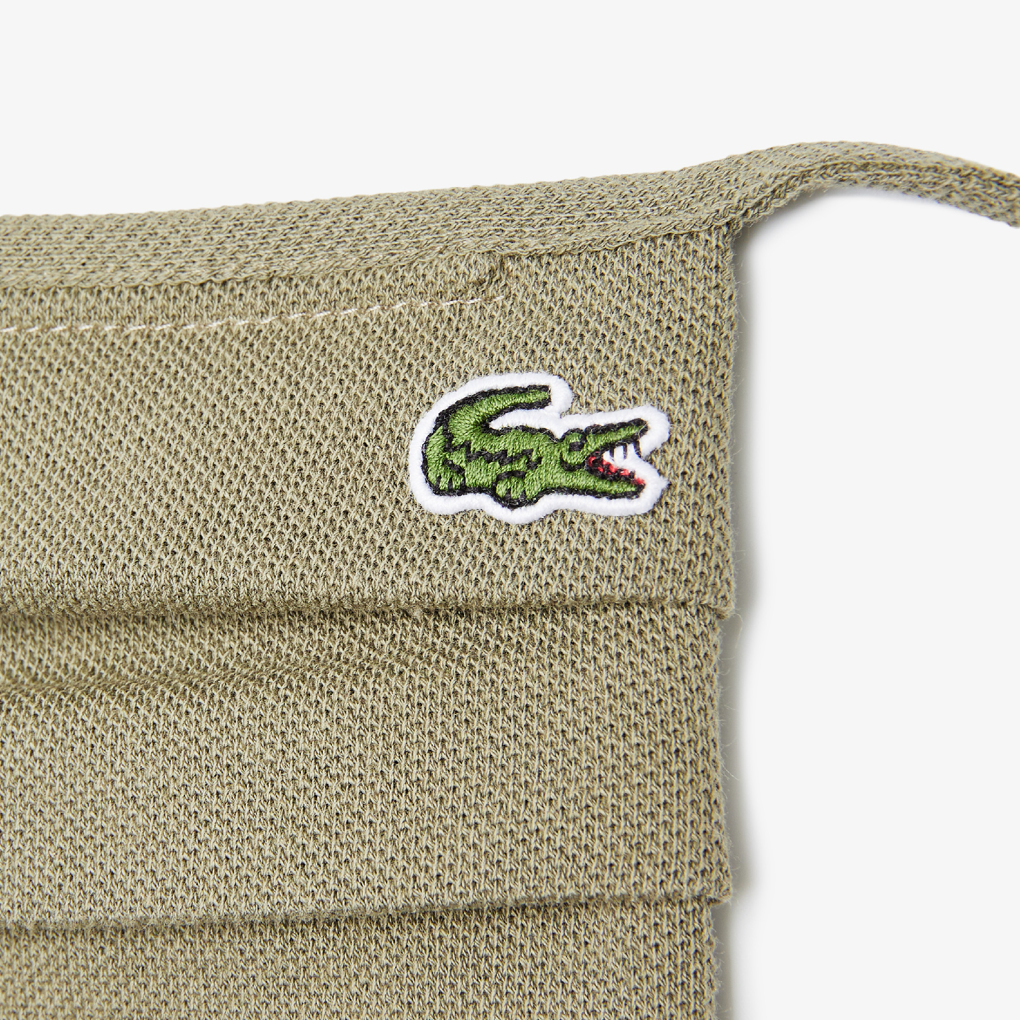 фото Защитная маска lacoste