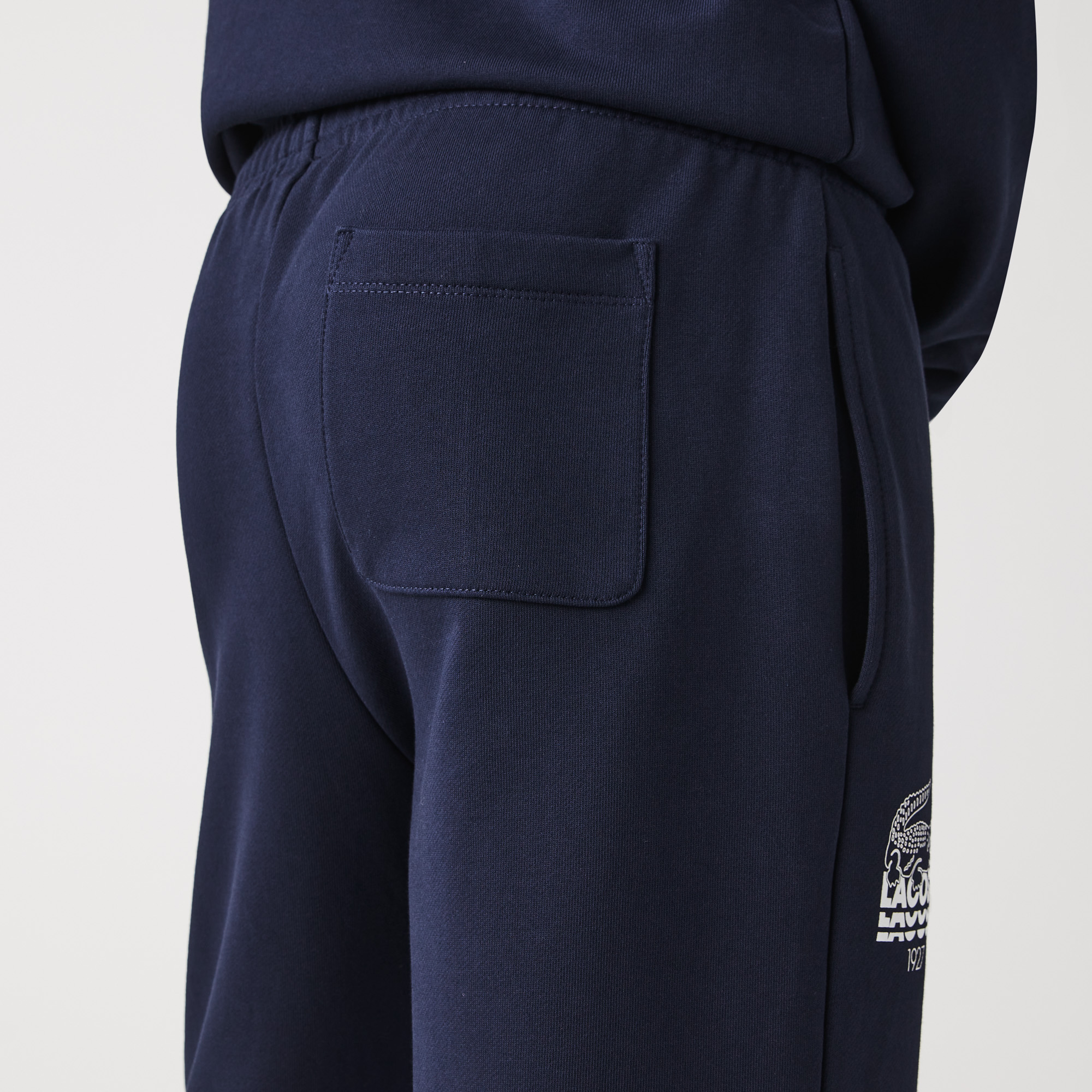 фото Спортивные брюки lacoste