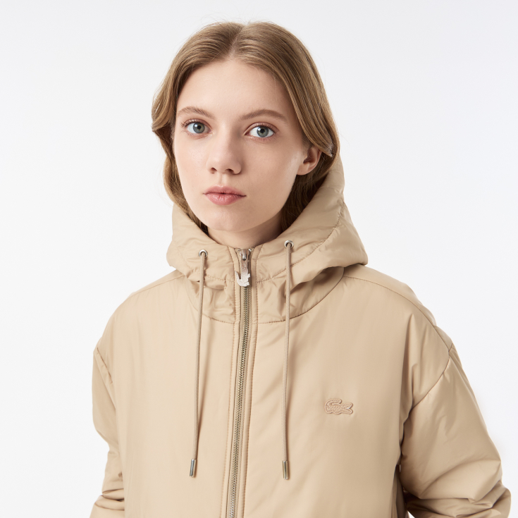 Женская куртка Lacoste с капюшоном