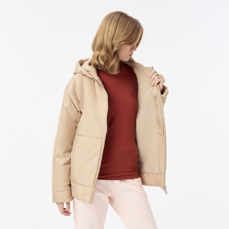 Женская куртка Lacoste с капюшоном