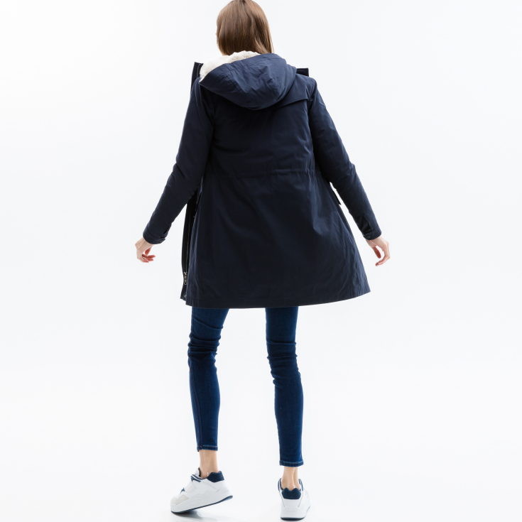 Женская утеплённая куртка-парка Lacoste