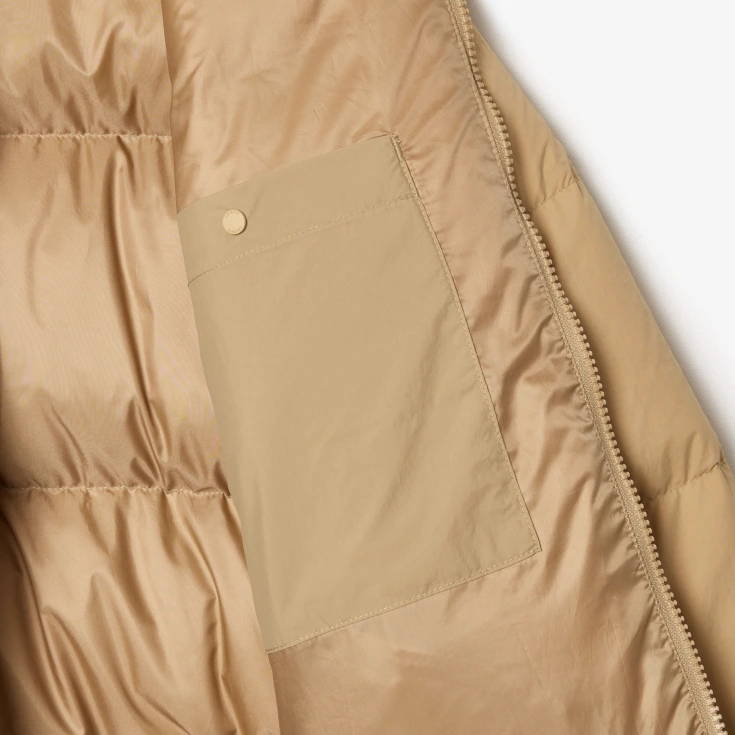 Женская короткая куртка Lacoste с капюшоном