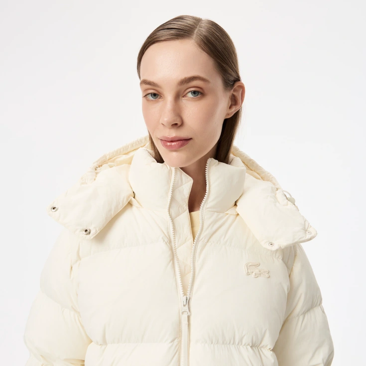 Женская короткая куртка Lacoste с капюшоном