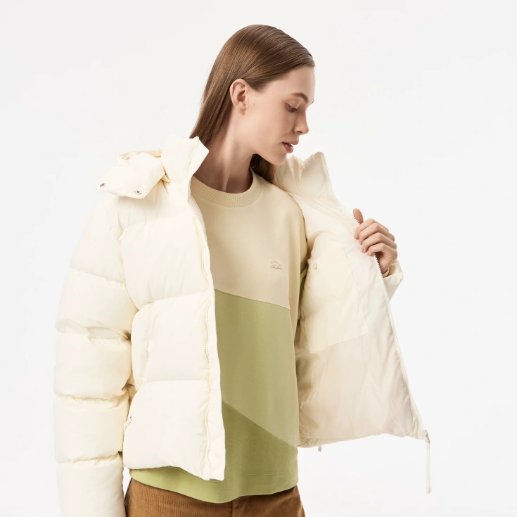 Женская короткая куртка Lacoste с капюшоном