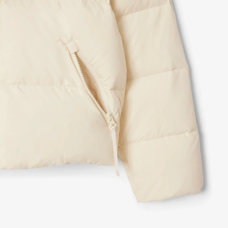 Женская короткая куртка Lacoste с капюшоном