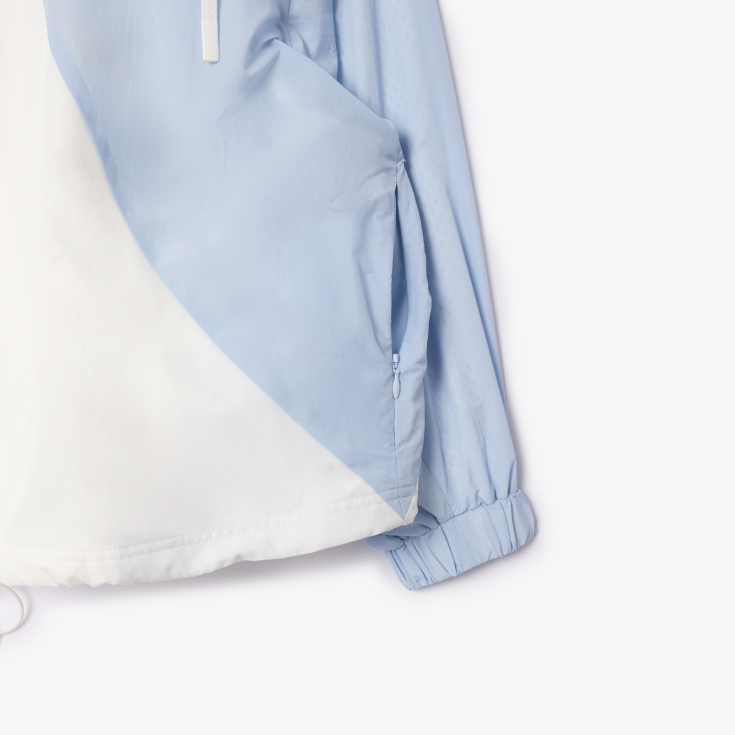 Женская объемная спортивная куртка Lacoste с капюшоном