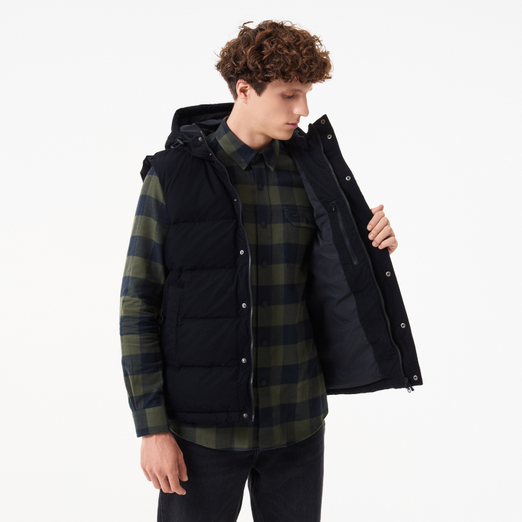 Мужской утеплённый жилет Lacoste с капюшоном