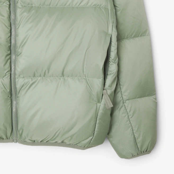 Мужской короткий влагоотталкивающий и ветроустойчивый пуховик Lacoste с капюшоном