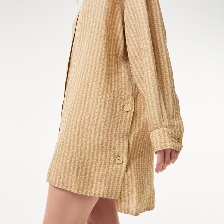 Женская лёгкая рубашка Lacoste