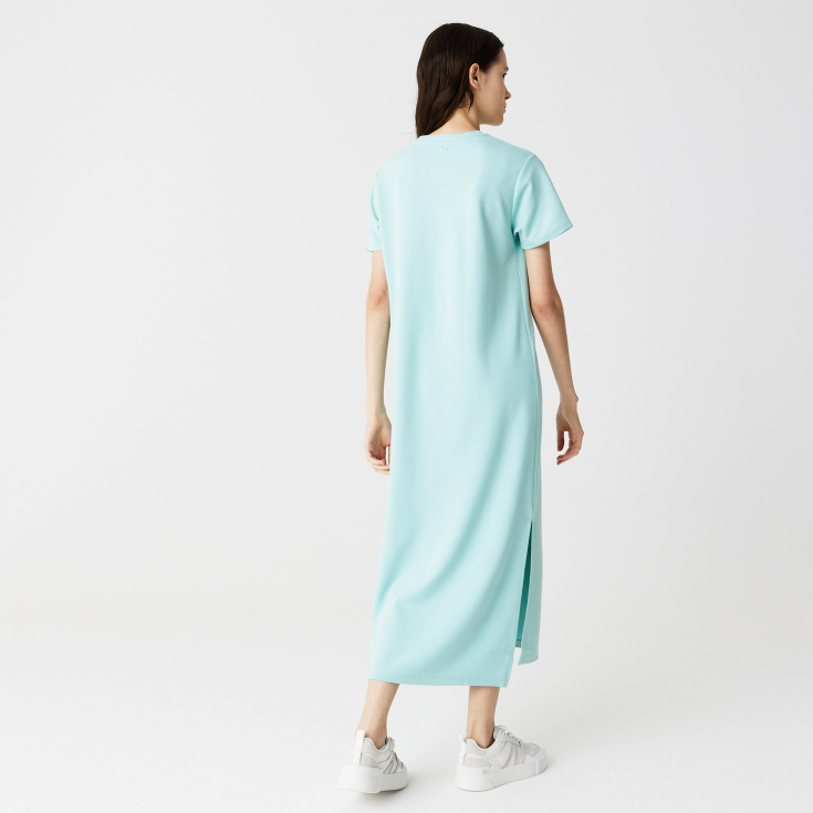 Женское платье Lacoste с вырезом