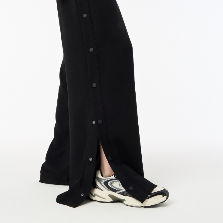 Женские брюки Lacoste Loose Fit