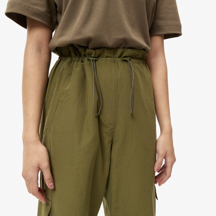 Женские брюки Lacoste OVERSIZE FIT