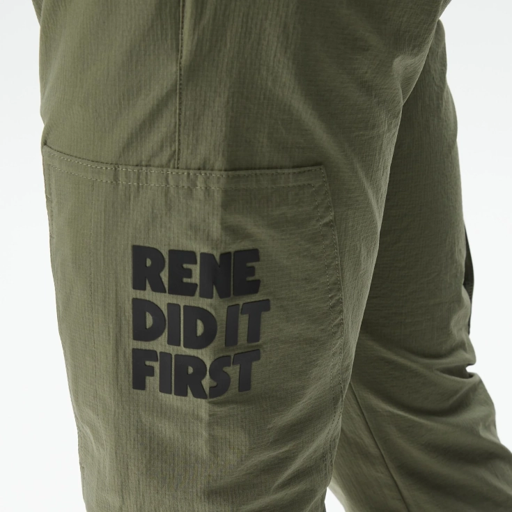 Мужские брюки Lacoste Slim Fit