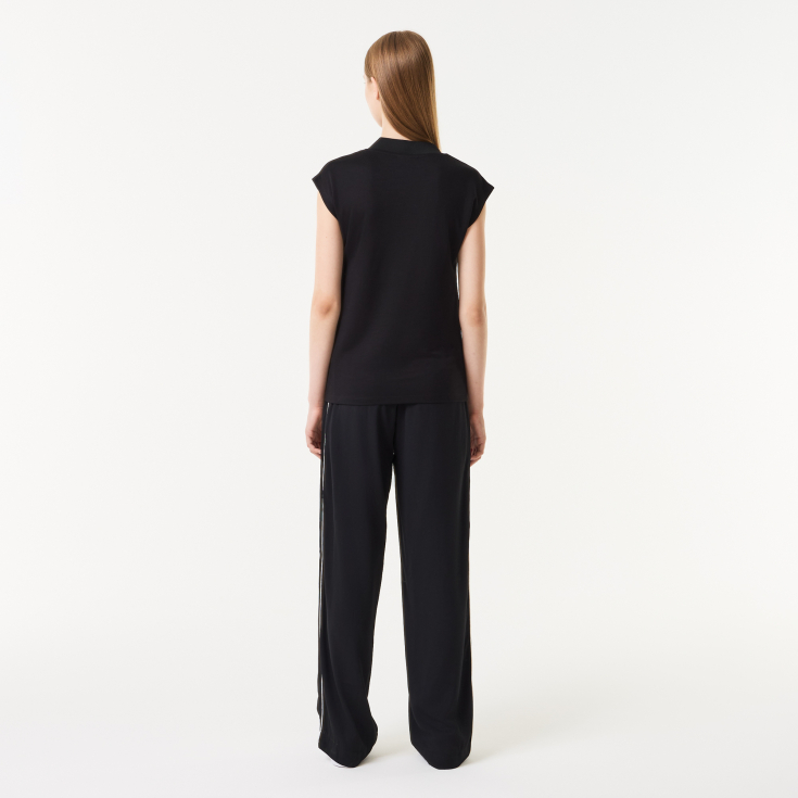 Женская футболка Lacoste Slim Fit с v-образным вырезом