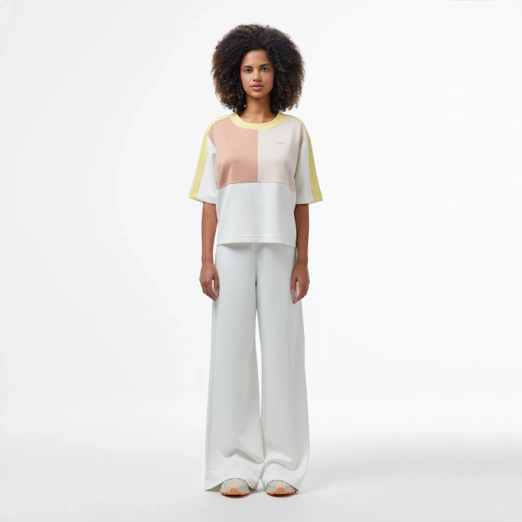 Женская эластиная футболка Lacoste