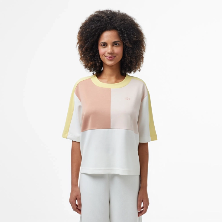 Женская эластиная футболка Lacoste