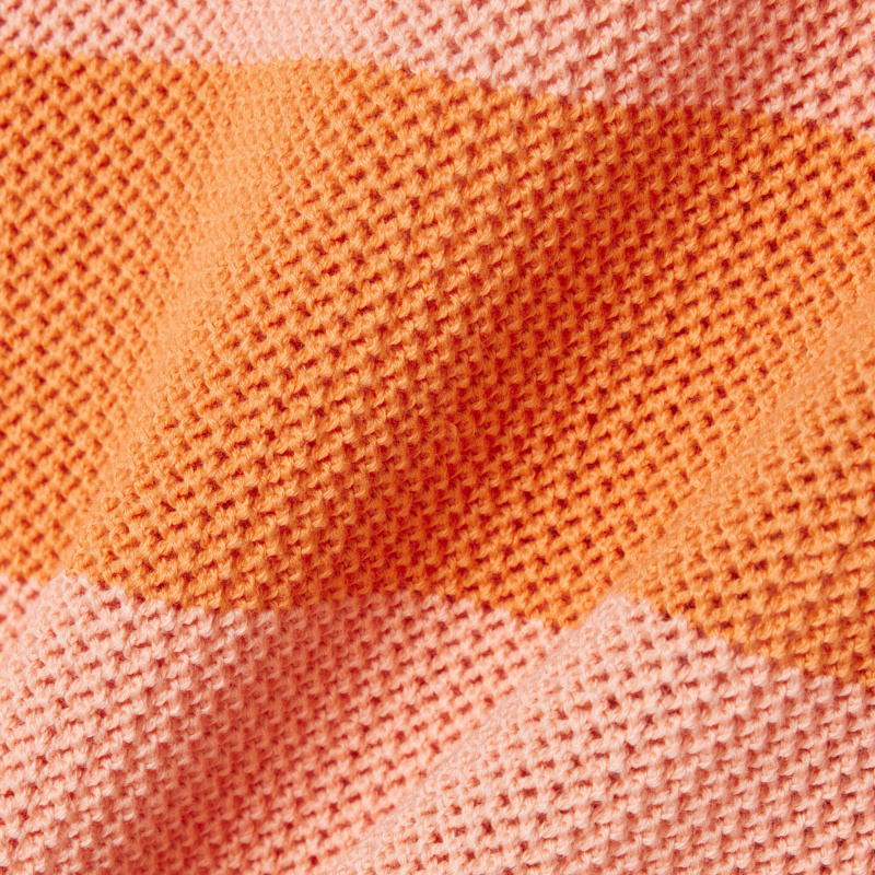 Женский свитер Lacoste