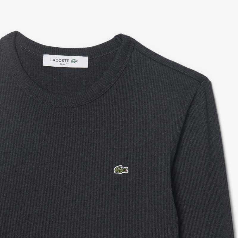 Женский базовый лонгслив Lacoste облегающего кроя