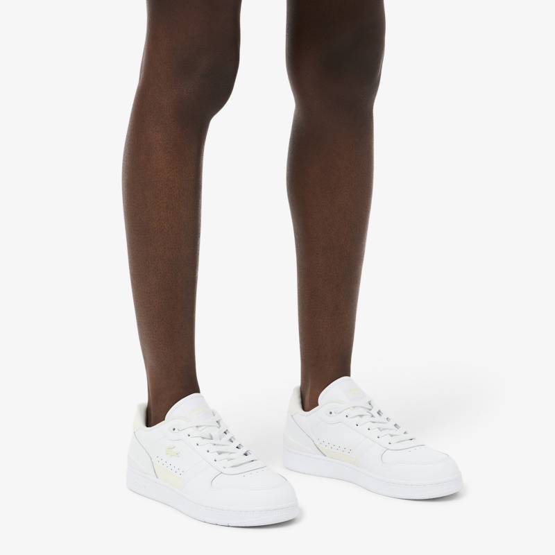 Женские кроссовки Lacoste