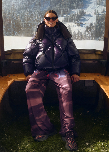 Пуховики, жилетки, куртки