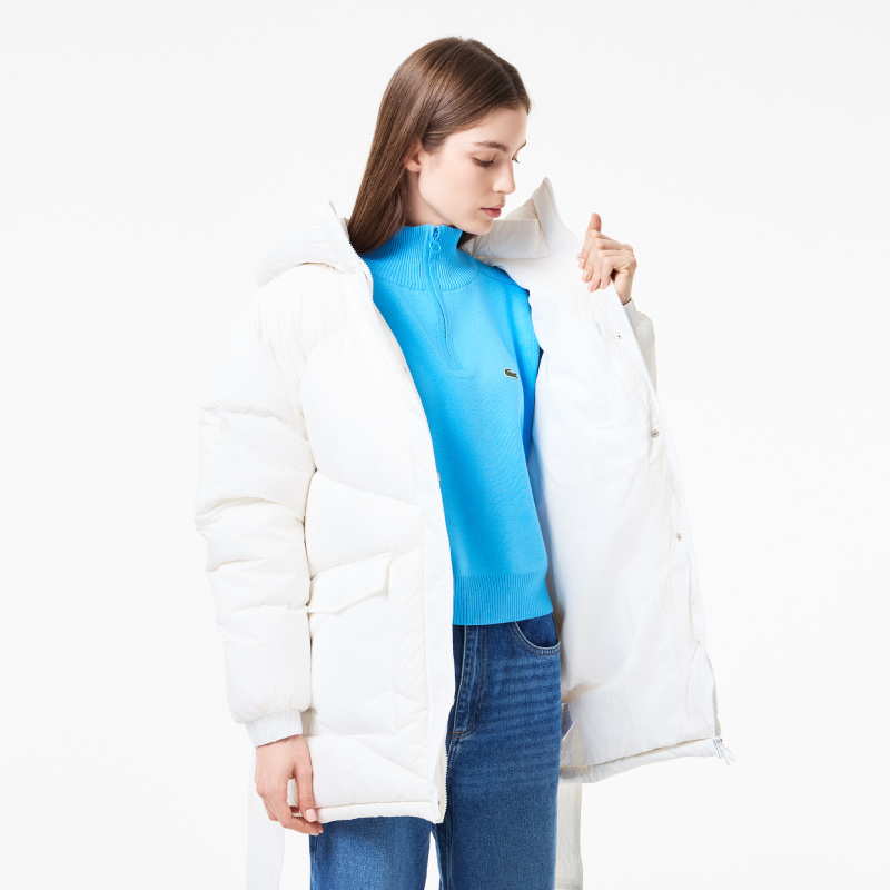 Женский короткий пуховик Lacoste с поясом и высоким воротом