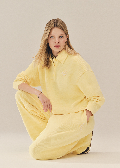 Спортивная одежда для нее