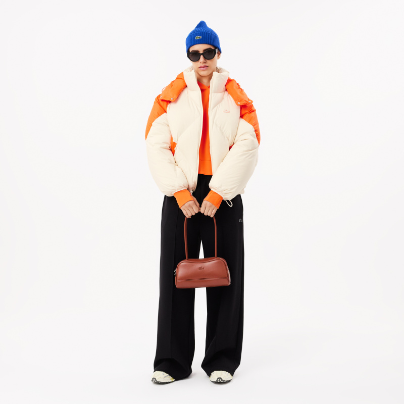 Женская короткая куртка Lacoste с высоким воротом и капюшоном